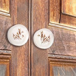 Delicate white knobs with dried grass, Drawer pulls for furniture renovation, Minimalistic nature home presents