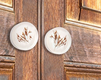 Delicate white knobs with dried grass, Drawer pulls for furniture renovation, Minimalistic nature home presents