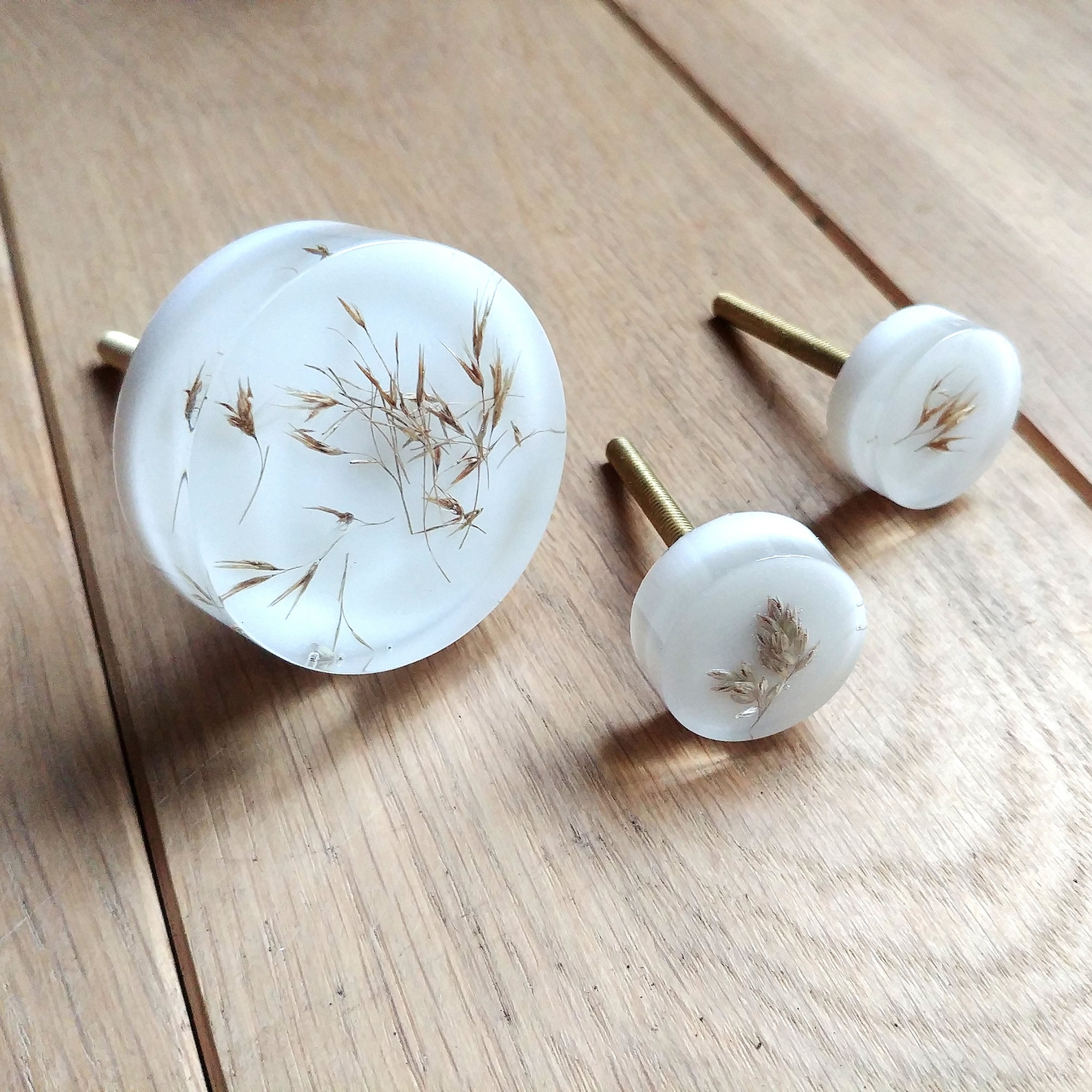 24mm Small White Knobs With Dried Grass Boho Round Handles Etsy
