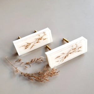 Rectangular white knobs with dried grass, Drawer pulls for wooden furniture renovation, Elegant scandinavian home decor design gift