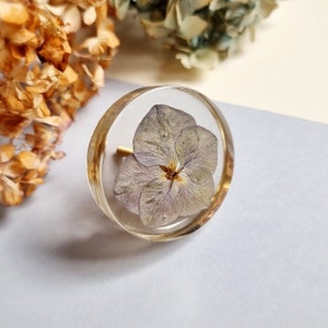 Floral Cabinet Knob: Crystal Resin Drawer Pull with Hydrangea
