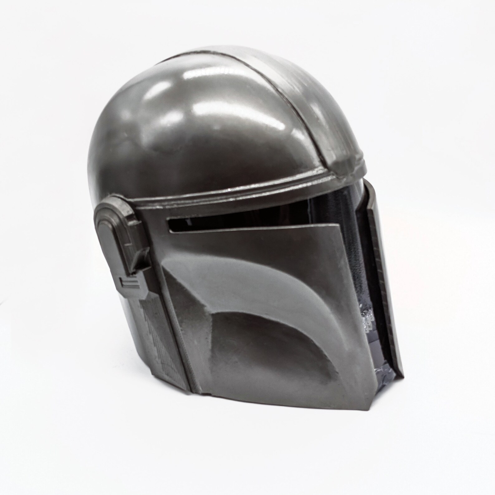 Mandalorian Helmet Beskar Helmet With Tinted Visor Mando Etsy
