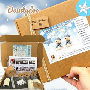 Snowman Needle Felting Kit, Christmas Felting Kit, Christmas Craft Gift.