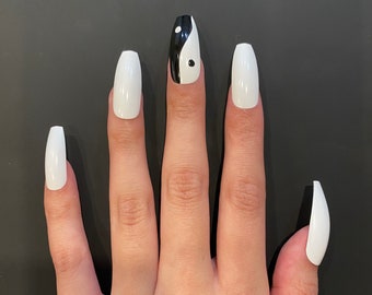 Press On Nails Black White Yin Yang Etsy Israel