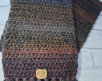 Brown Grey scarf - chunky - handmade - crocheted - fringe - marbled yarn - winter - warm - cosy