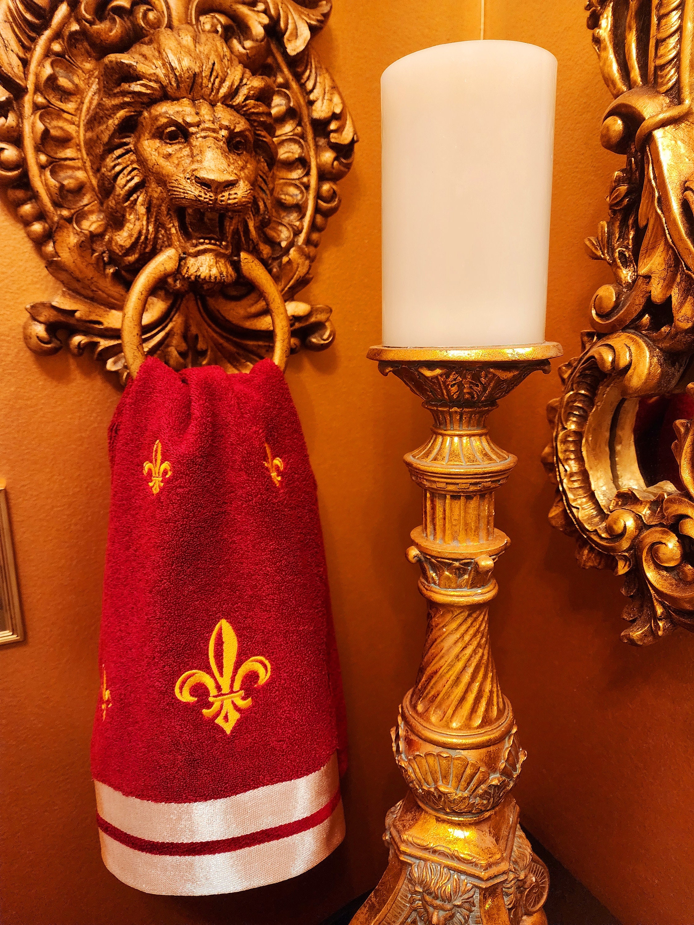 Limited Edition Luxury Fleur De Lis Bathroom Towels Gift Set by Regal