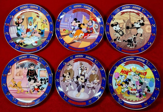 Walt Disney Topolino e Minnie attraverso gli anni Collezione di piatti  della serie Set di 6, 65 compleanno di Topolino, Edizione limitata,  Bradford Exchange -  Italia