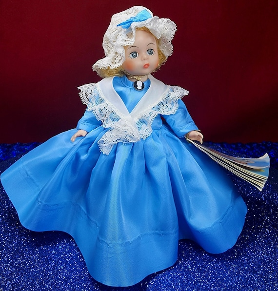 Vintage Madame Alexander Doll: United States #559, Blue Taffeta