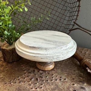 Round, 5”, Pedestal, Wood Riser, Small, Mini
