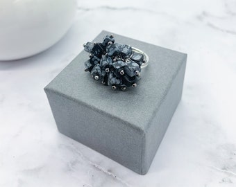 anillo de plata de ley cha-cha / anillo de piedras preciosas de cubo de obsidiana de copo de nieve / anillo ajustable de racimo / anillo de declaración de cha cha / regalo para ella