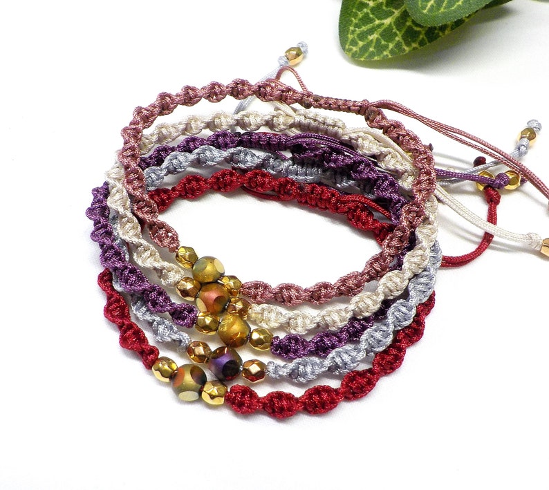 Macrame Spiral Bracelet, Friendship Bracelet, Knotted Bracelet, Minimal Hippie Bracelet, Colorful Wristband, Adjustable Beaded Bracelet image 3