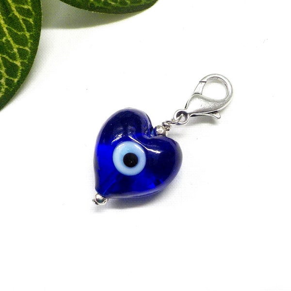 Pet Protection Charm, Blue Evil Eye Heart Charm, Cat Collar Charm, Clip On Dainty Purse Bag Charm, Evil Eye Pet Charm, Good Luck Pet Jewelry