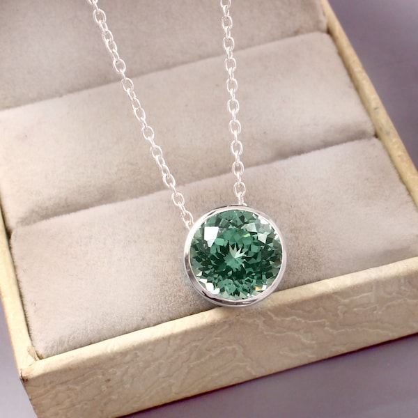 AAA Ceylon Green Spinel Round Charm Pendant / Flawless Spinel 10 MM Round Gemstone Cut / Pendant For Her / Valentine Gift / Birthday Gift