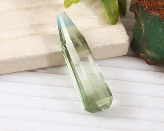 Bi-Color Parti Sapphire Gemstone: 56.60 CT Ceylon Blue Green, 41x12 MM