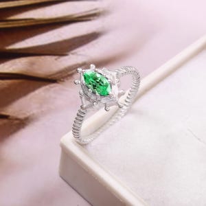Ceylon Green Parti Sapphire Marquise Gemstone Ring Statement Ring Bridal Ring Wedding Ring Engagement Ring 925 Sterling Silver Ring 8x4 MM