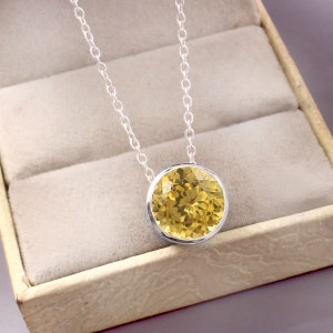 AAA Flawless Ceylon Yellow Sapphire Round Charm Pendant, 10x10 MM Sapphire Round Gemstone Cut, Pendant For Her Birthday Day, Valentine Gift