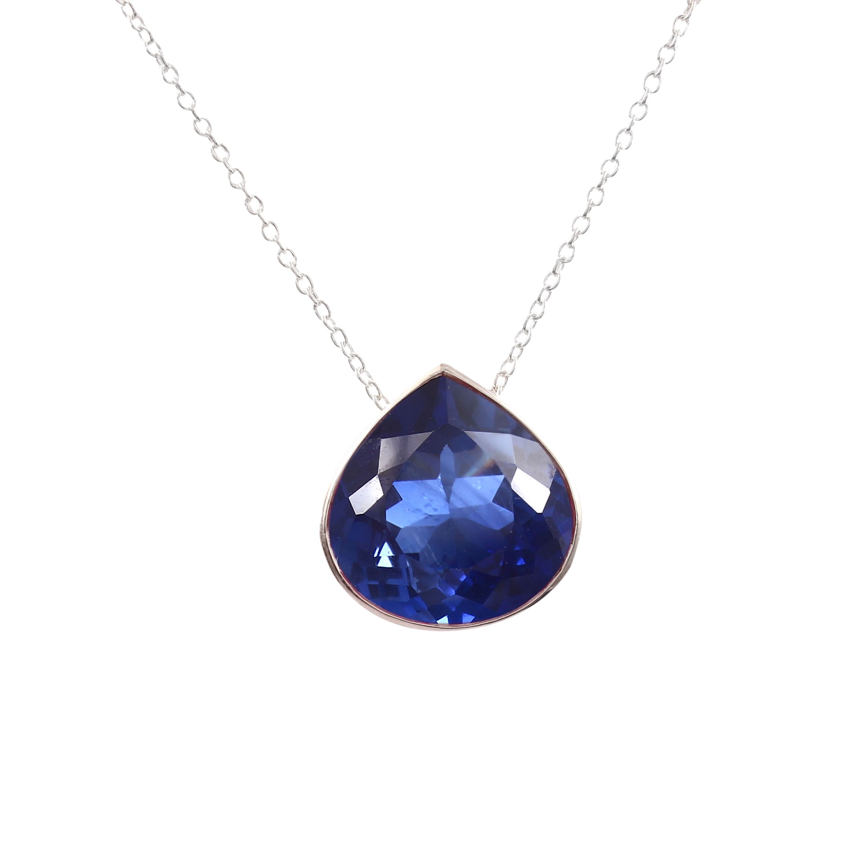 AAA Flawless Ceylon Blue Sapphire Heart Charm Pendant, 10x10 MM Sapphire Heart Gemstone Cut, Pendant For Her Birthday Day, Valentine Gift