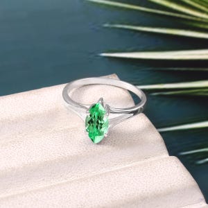 10x5 MM Ceylon Green Parti Sapphire Marquise Gemstone Ring Statement Ring Bridal Ring Wedding Ring Engagement Ring 925 Sterling Silver Ring