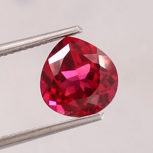 AAA Grade 9x9 MM Flawless Mozambique Blood Red Ruby Loose Heart Gemstone Cut, 3.90 Ct Nice Luster Quality Ruby Ring And Jewelry Making Cut