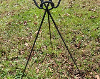 Rustic Campfire Tripod: Handcrafted for Outdoor Adventurers