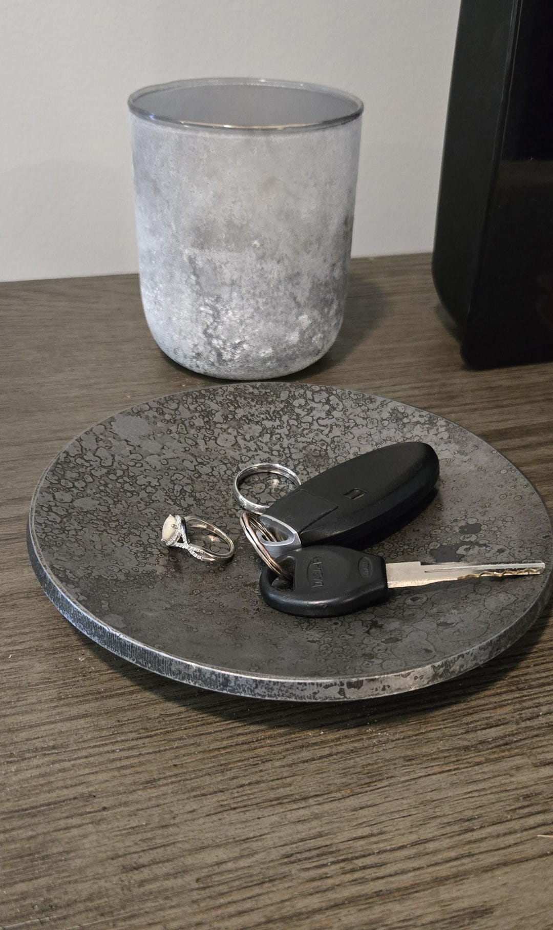 Hand-forged Iron Key Bowl: Rustic Entryway Catchall Dish - Etsy