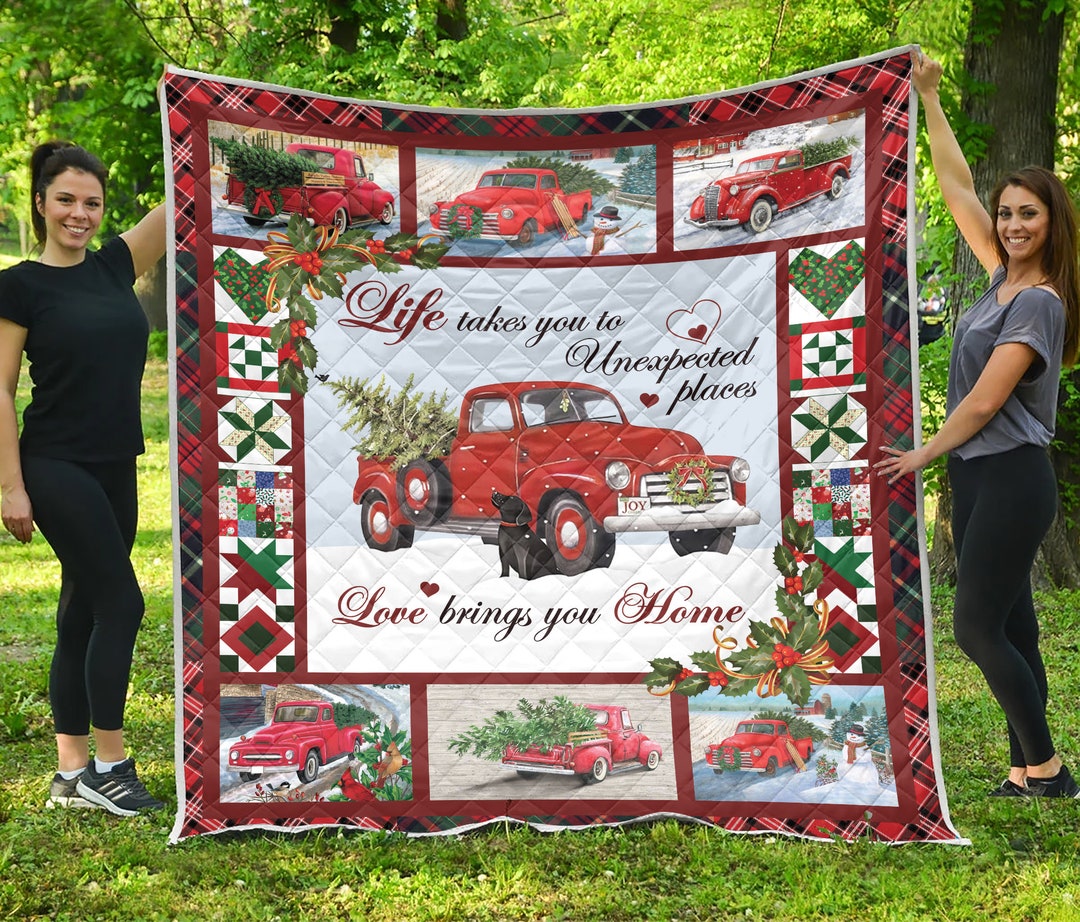 Red Truck Christmas / Red Truck Christmas Quilt / Farmer Quilt / Tractor Quilt / Xmas Quilt