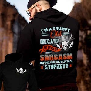 Maurer Hoodie / Maurer Shirt / Maurer T-Shirt / Maurer Weihnachtsgeschenk / Weihnachtsshirt / I'm a Grumpy Old Bricklayer Shirt