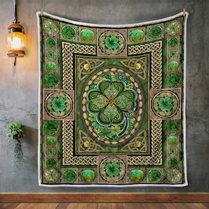 Celtic Quilt , Clover Celtic HMH3110711 Quilt Blanket  Gifts For Birthday Christmas Thanksgiving