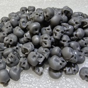 Skulls Pack for Basing 28/32mm Miniatures (100x) | Suitable for 28/32mm miniatures