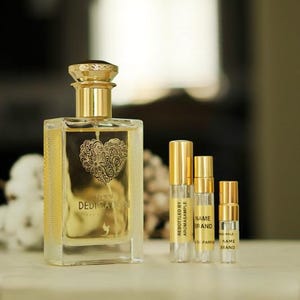 FLORAL DEDICATION Volare Perfume SAMPLE in Glass Atomizer 1ml, 2ml, 3ml, 5 ml, 10ml | Middle Eastern Arab Samples | Devotion Twist