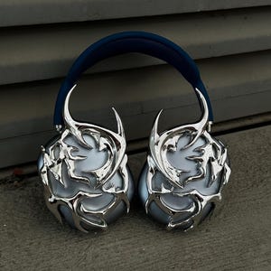 Thorn Airpods Max Case - Etsy