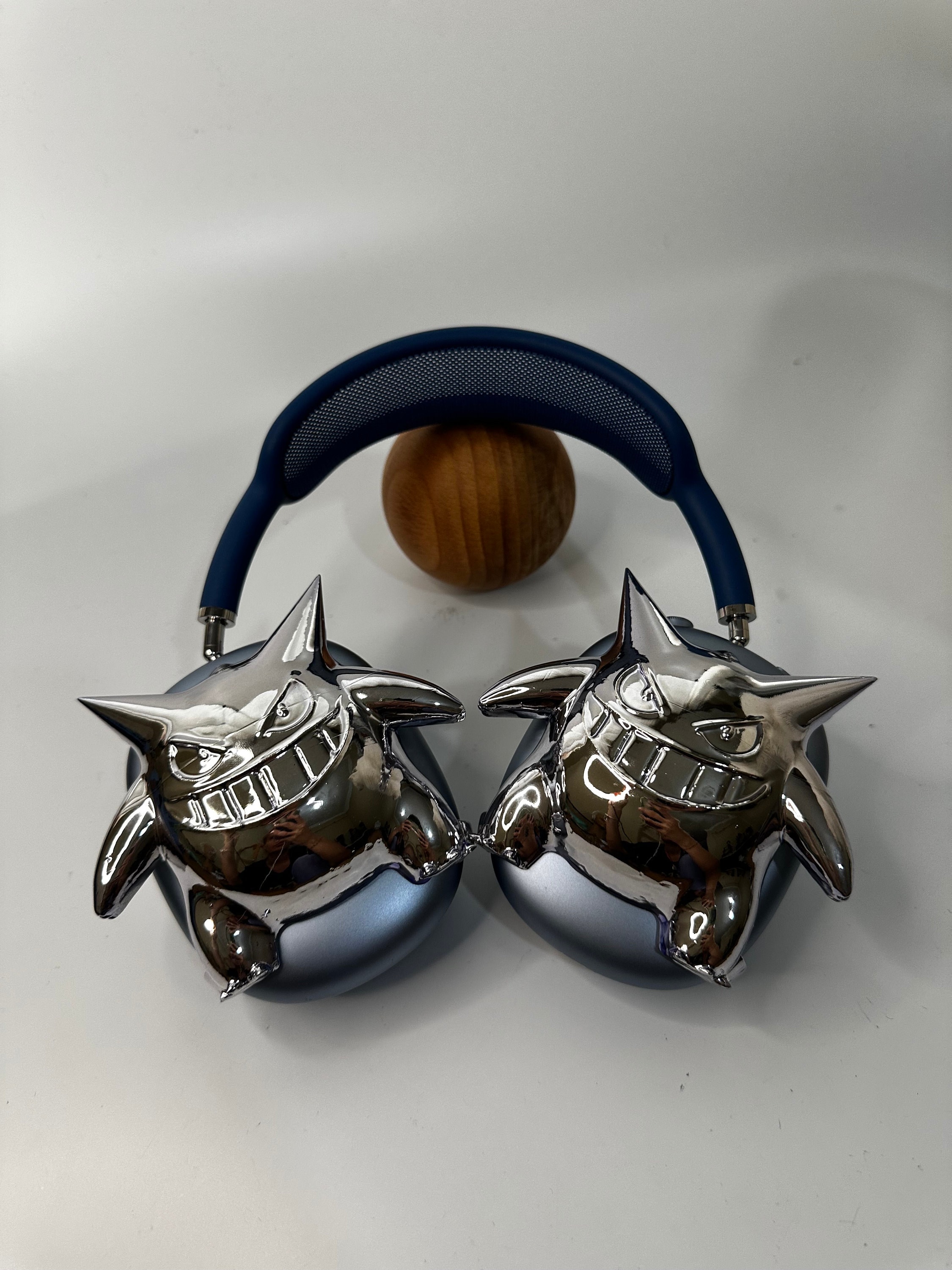 【MUZIK TIGER】Mini Doll Airpods Max Case Airpods Max Tiger Teeth Earbuds Attachment / Airpods Max