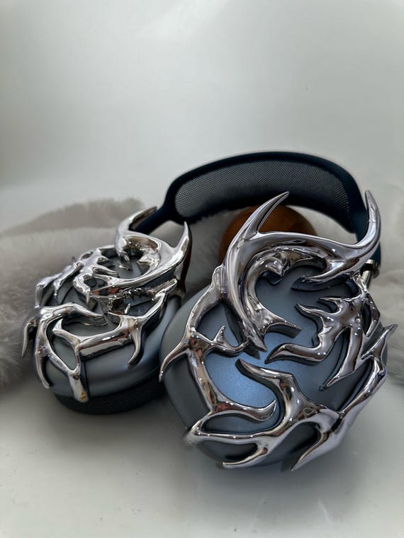 Airpods Max Thorn Earbuds Attachment Design by Tudze Airpods Max Thorn Earbuds Attachment Design by Tudze