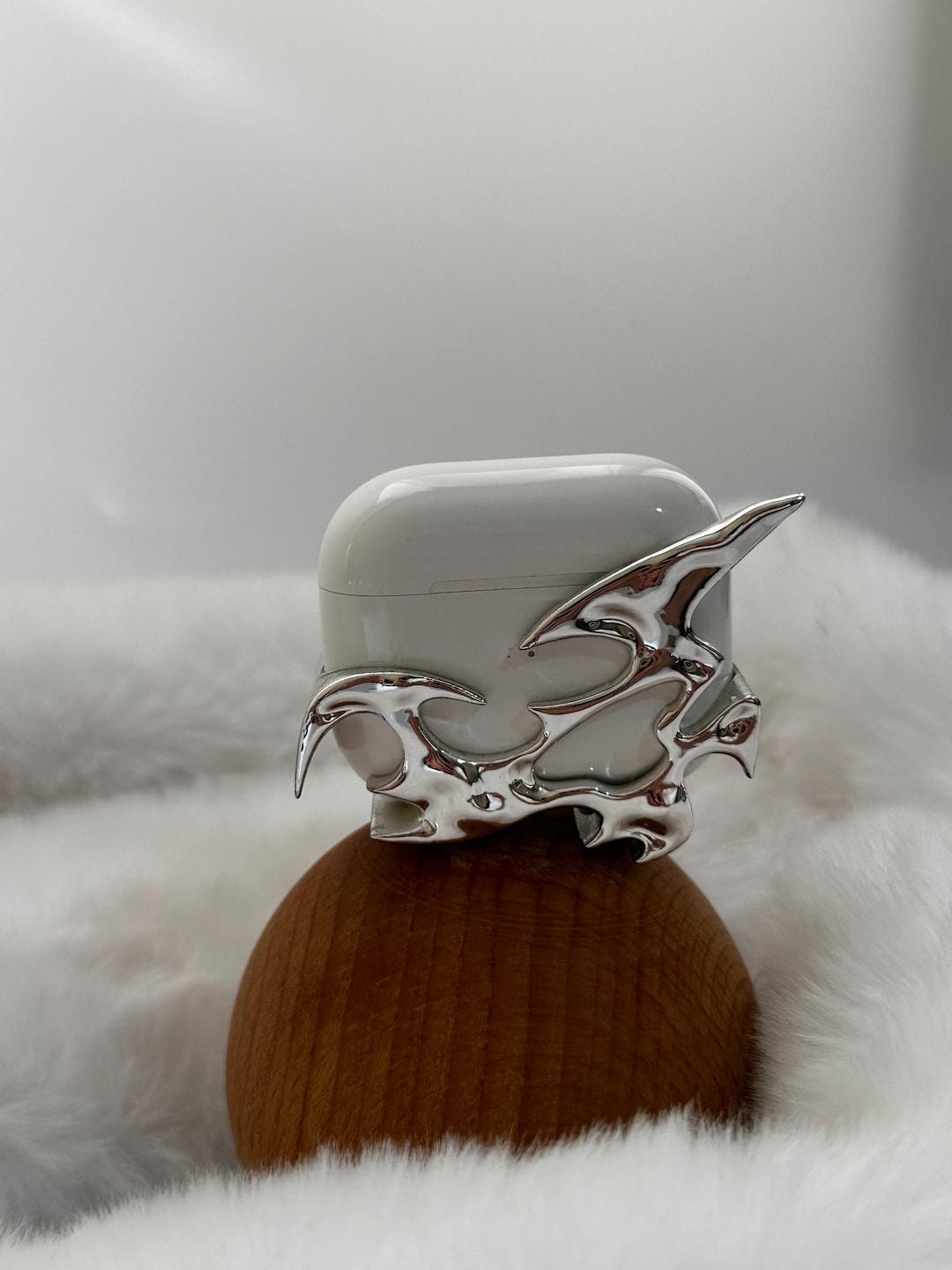 3D Printed Airpods 1- Pro 2- 3rd- 4 Case: 'spine' Design - Chrome