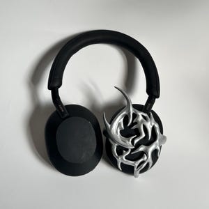Thorn Cyberpunk Gift - Sony WH-1000XM5- XM6 Headphone Case : 3D Printed Attachment, Gamer Setup Silver (GLOSS)