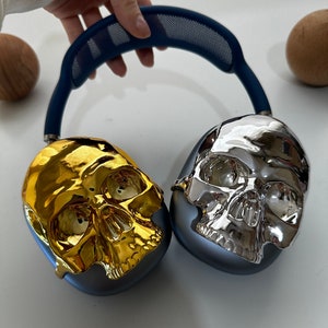 AirPods Max Skeleton Head Earbuds Attachment / AirPods Max Case Cover / 3D Skeleton AirPods Max Case / Matte Chrome Silver Gold Colorful