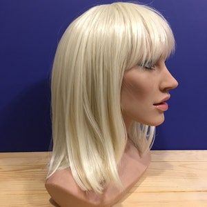 Platinum Blonde Silky Straight Heat Resistant Hair Super Soft Shoulder Length Wig Bob Sia