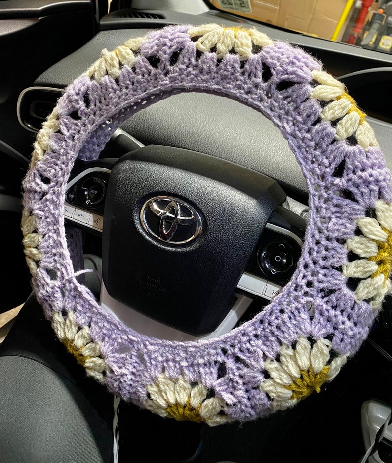 Crochet Daisy Steering Wheel Cover Etsy
