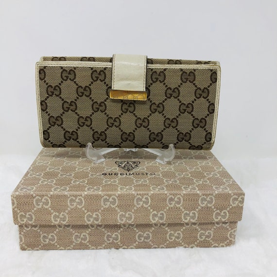 GUCCI Cream GG Leather Wallet
