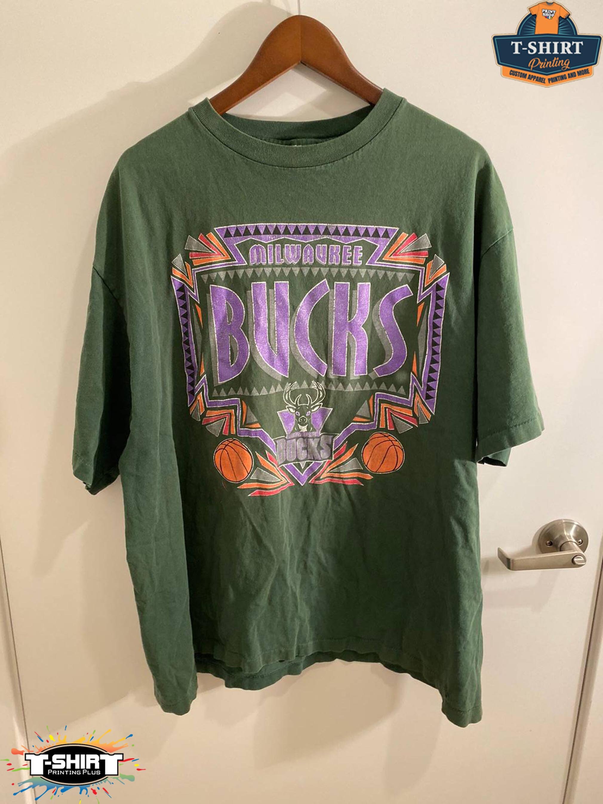 bucks graphic tee