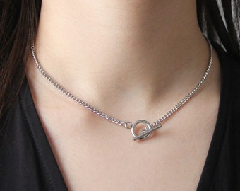 Silver or gold toggle necklace / stainless steel / front clasp necklace / simple round disk front clasp chain / toggle clasp chain necklace