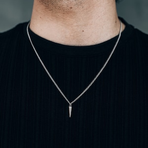 Men&#39;s pendant necklace / stainless steel water safe simple spike pendant necklace /silver spike necklace /men&#39;s minimalist chain and pendant