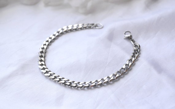 Chunky Silver 6mm Curb Chain Necklace For Men or Women - Boutique Wear RENN