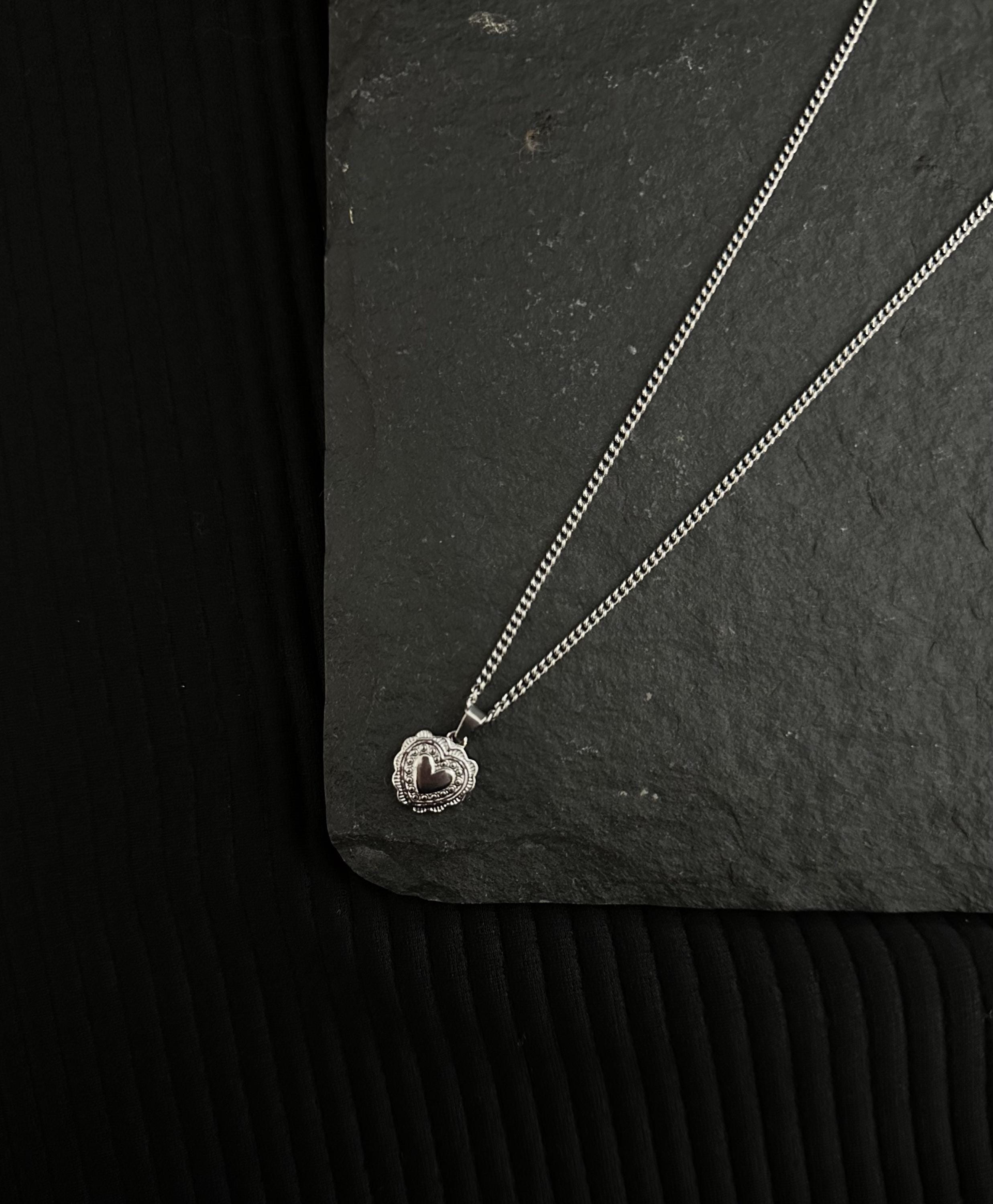 Silver stainless steel heart pendant necklace for women / waterproof non tarnish heart charm necklace / women's necklace / girlfriend's gift