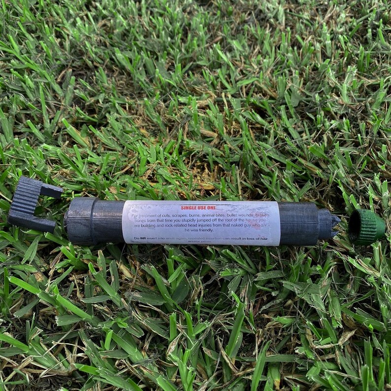 RUST Game Syringe Prop Replica FIGURE 7 Hand Painted Life Size 3D Print