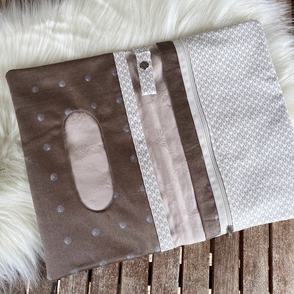 Pochette à langer - trousse bébé beige écru brun crème