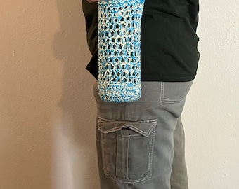 Crochet water bottle holder