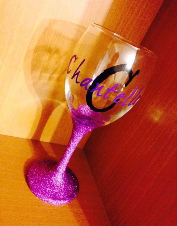 Personalised Glitter Wine Glasses | Birthday Gift | Wedding Favors | Anniversary Gift | Birthday Gift | Special Treat | Teacher Gift |