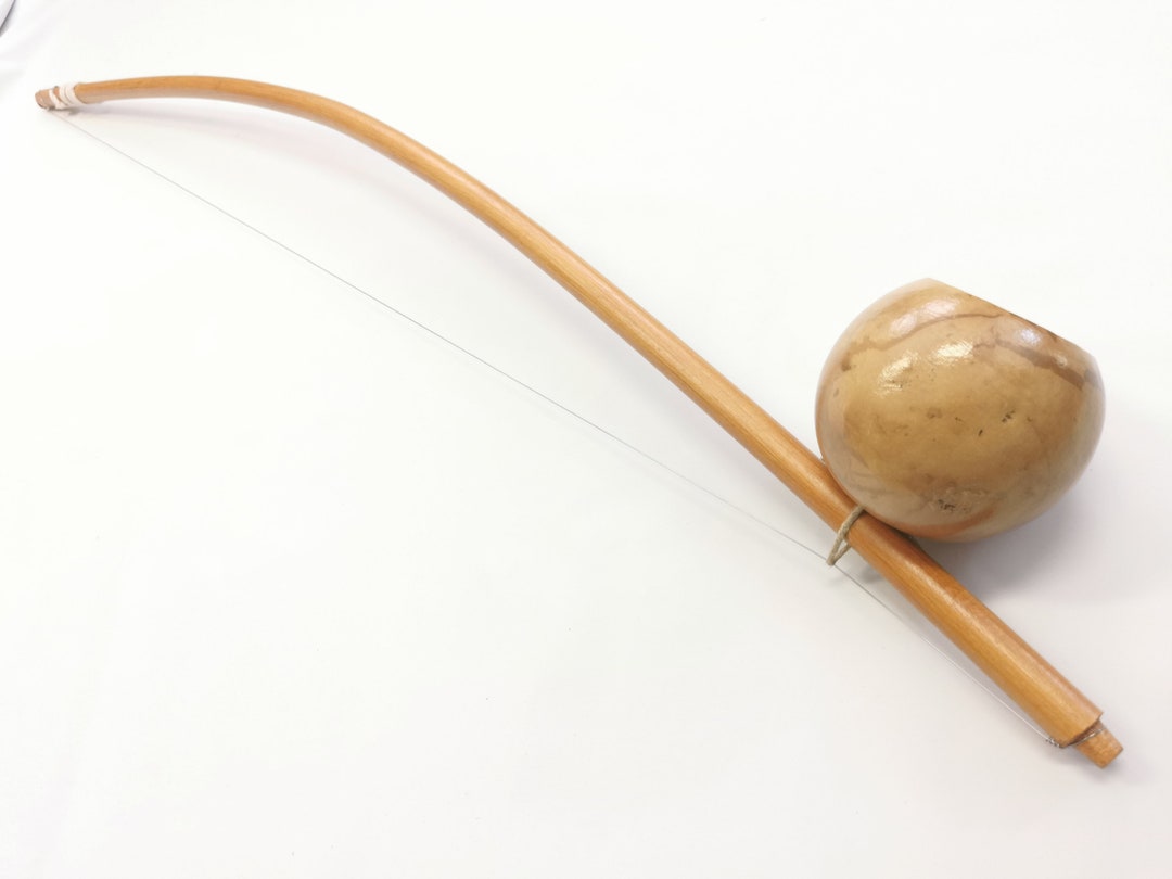 Berimbau Traditional Capoeira instrument with Caxixi Baqueta