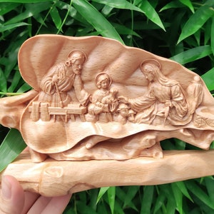 The Holy Family Figurine In Wooden Leaf Shaped, Jesus-Virgin Mary and Saint Joseph Statue, Gift For Catholic Family, Christmas Nativity Set